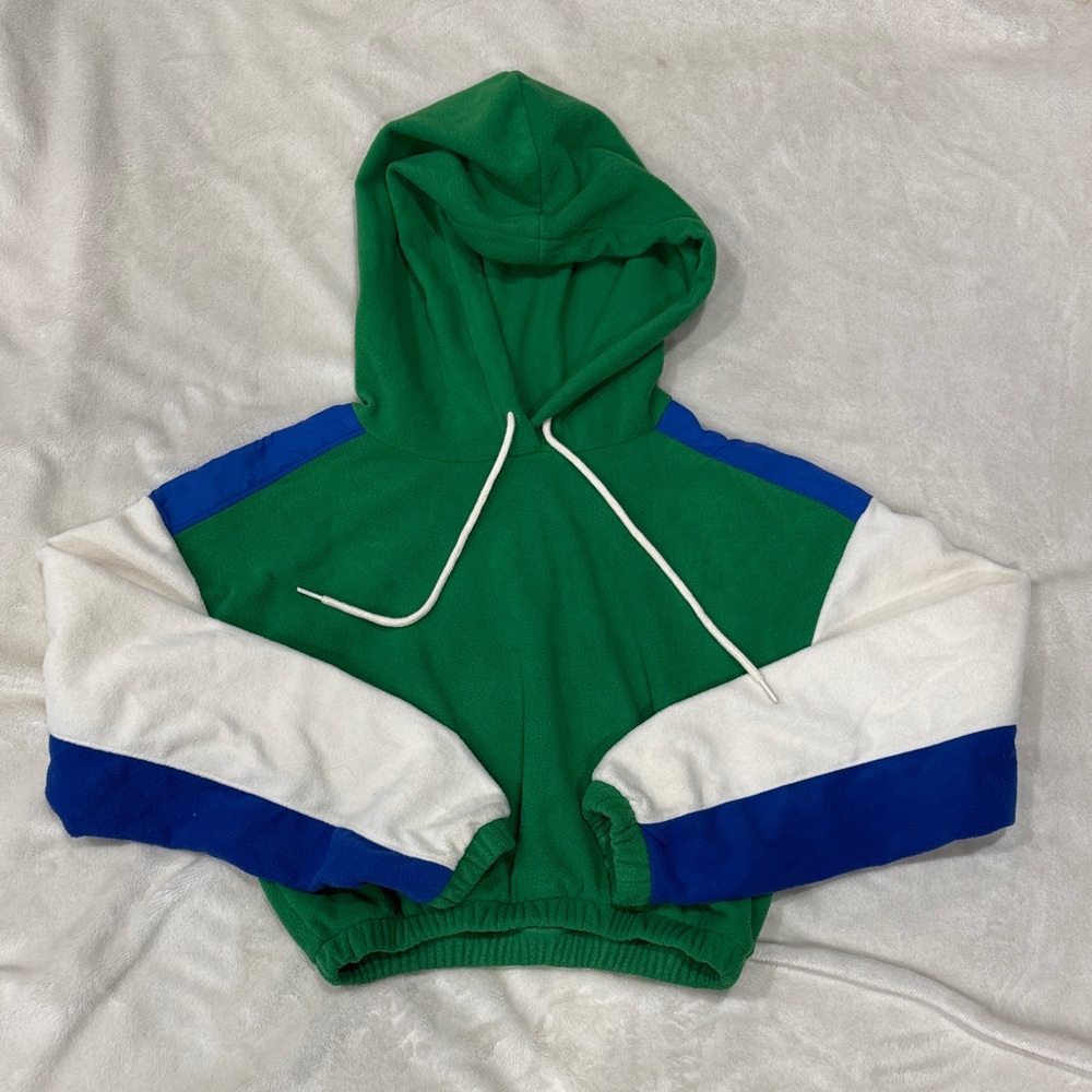 Forever 21 Fleece Green cropped Hoodie -size S